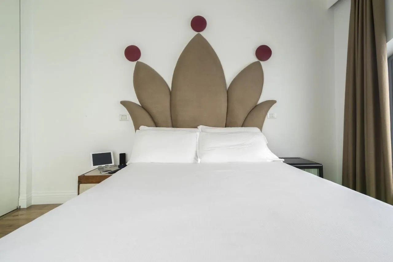 Colosseum Jacuzzi Suites Rome Maison d'hôtes
