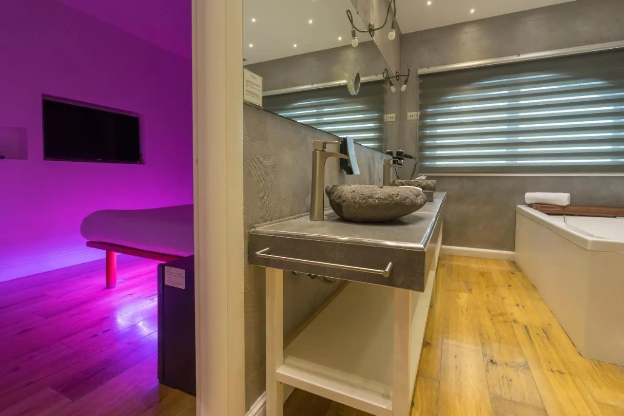Colosseum Jacuzzi Suites Rome 0*,  Italy