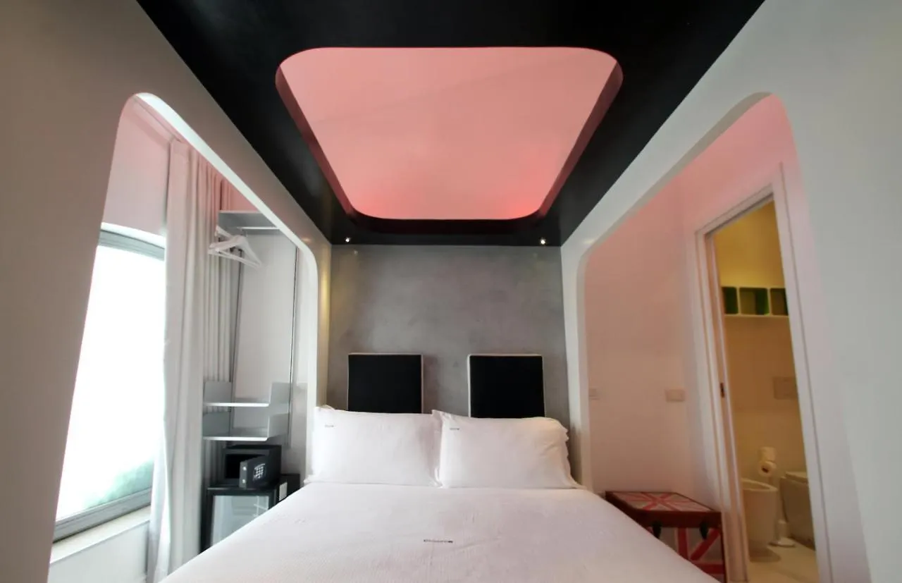 Colosseum Jacuzzi Suites Rome Italy